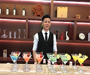 紅旗新車發布會調酒學員活動實踐